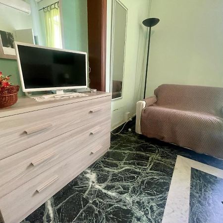 Maya'S Apartment Close To Ballaro Market And Central Station パレルモ エクステリア 写真