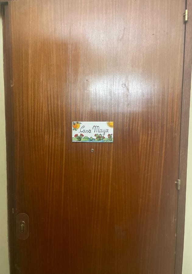 Maya'S Apartment Close To Ballaro Market And Central Station パレルモ エクステリア 写真