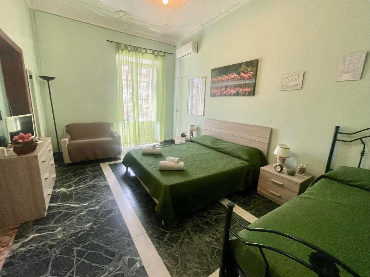 Maya'S Apartment Close To Ballaro Market And Central Station パレルモ エクステリア 写真